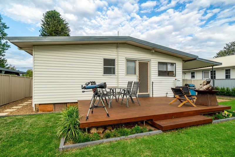 Photo - 11 Gilbert Street, Dubbo NSW 2830 - Image 9