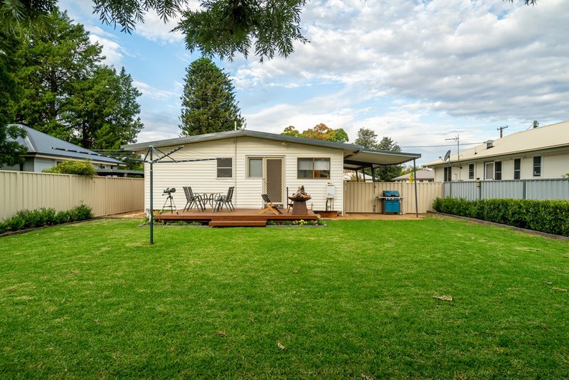 Photo - 11 Gilbert Street, Dubbo NSW 2830 - Image 11