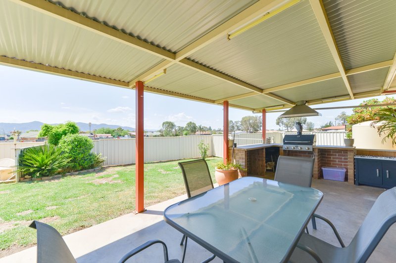Photo - 11 Giles Place, Westdale NSW 2340 - Image 12