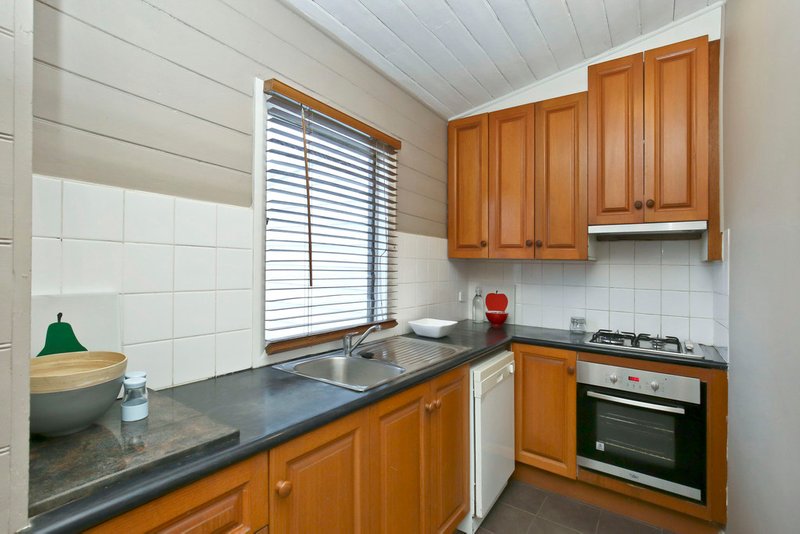 Photo - 11 Gilmour Street, Coburg VIC 3058 - Image 7