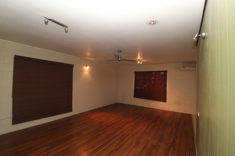 Photo - 11 Gina Place, Ayr QLD 4807 - Image 3