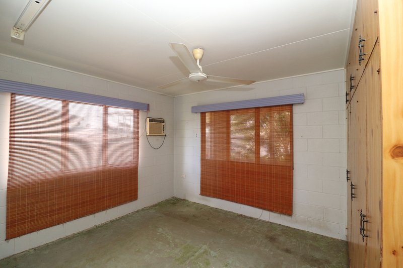 Photo - 11 Gina Place, Ayr QLD 4807 - Image 6