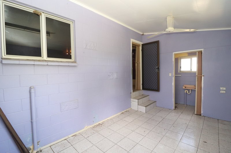 Photo - 11 Gina Place, Ayr QLD 4807 - Image 7