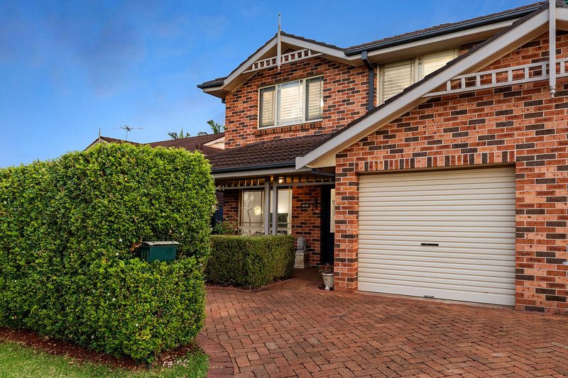 1/1 Gindurra Avenue, Castle Hill NSW 2154