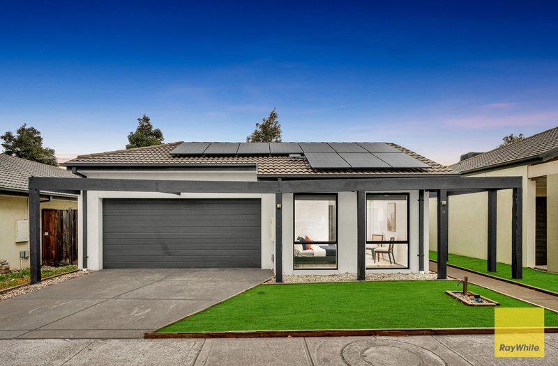 11 Giverny Close, Burnside Heights VIC 3023