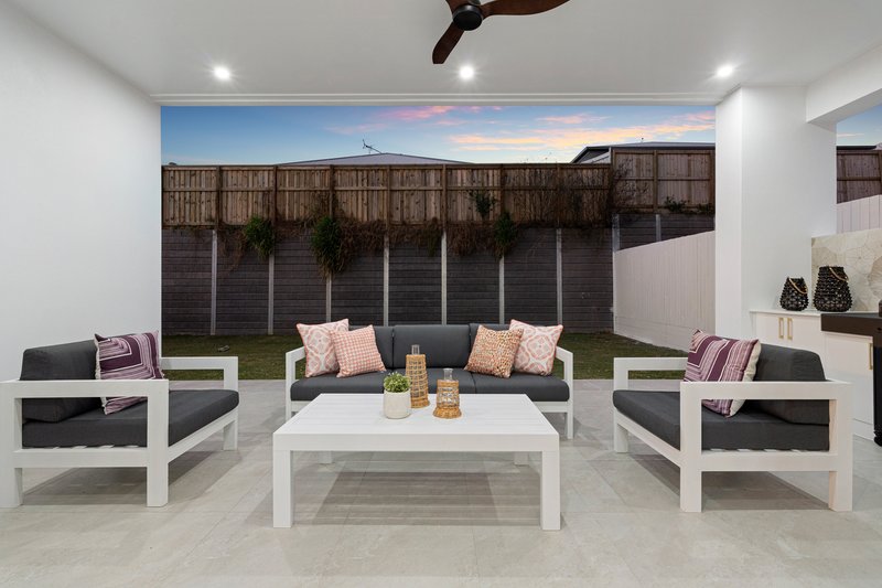 Photo - 11 Gladden Street, Ripley QLD 4306 - Image 13