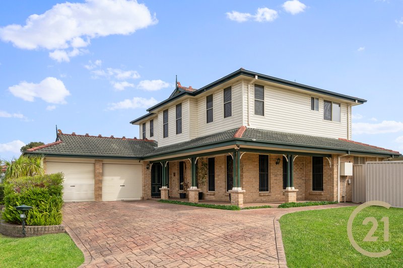 11 Glanara Court, Wattle Grove NSW 2173