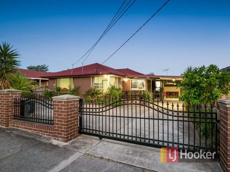 11 Glencoe Grove, Dandenong North VIC 3175