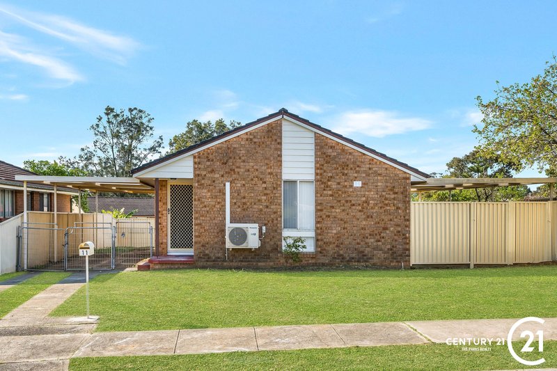 11 Glenfern Crescent, Bossley Park NSW 2176