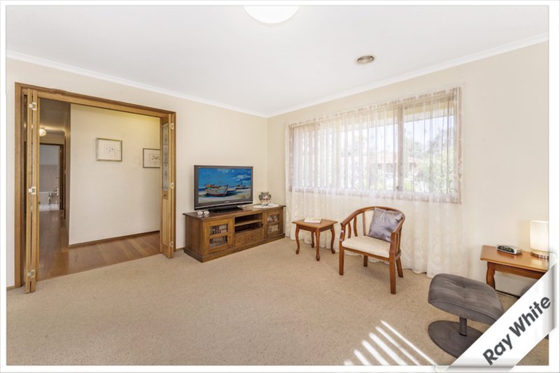 Photo - 11 Glennie Place, Queanbeyan West NSW 2620 - Image 7