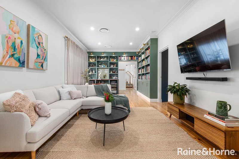 Photo - 11 Glenwall Street, Kingsgrove NSW 2208 - Image 4