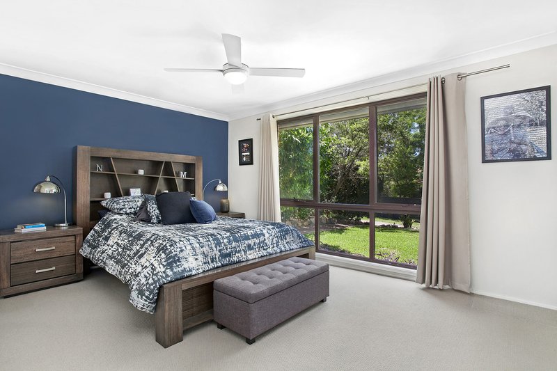 Photo - 11 Glenwood Way, Castle Hill NSW 2154 - Image 6