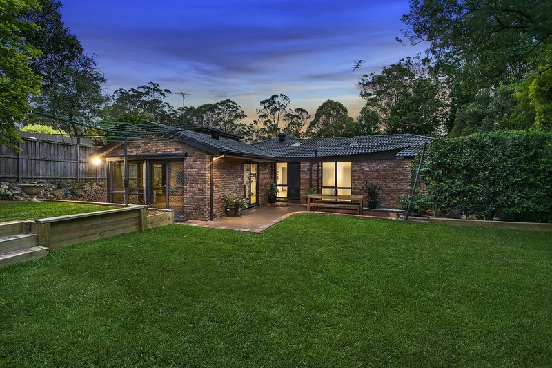 Photo - 11 Glenwood Way, Castle Hill NSW 2154 - Image 7