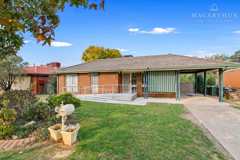 11 Goborra Street, Glenfield Park NSW 2650