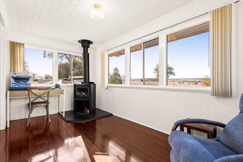 Photo - 11 Golf Course Road, Goombungee QLD 4354 - Image 5