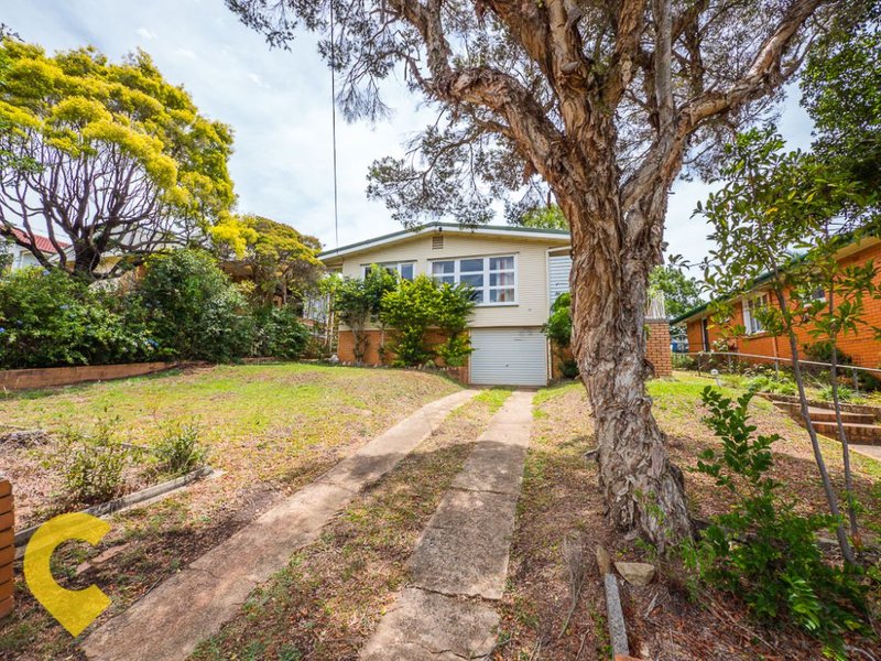 Photo - 11 Goodchap Street, Aspley QLD 4034 - Image 2