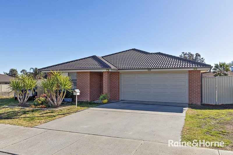 11 Goodwin Street, Tamworth NSW 2340