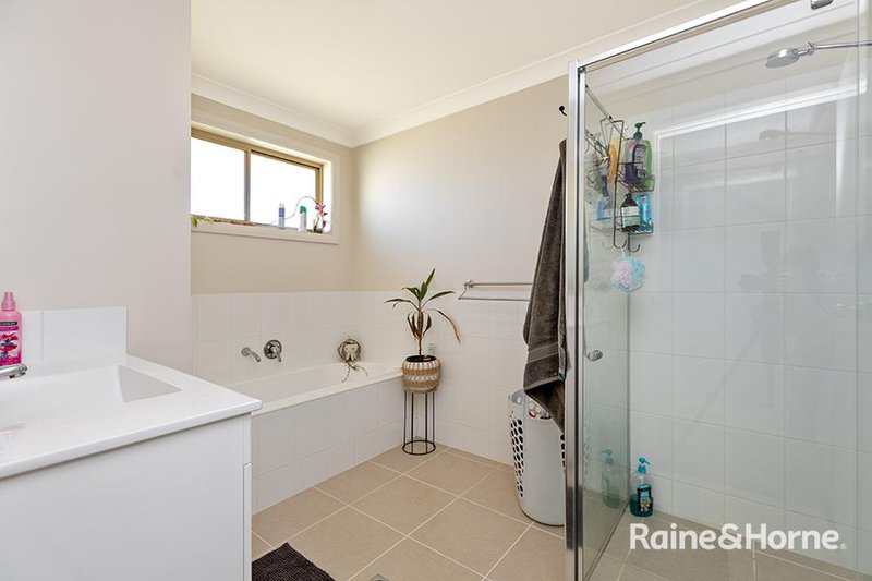 Photo - 11 Goodwin Street, Tamworth NSW 2340 - Image 9