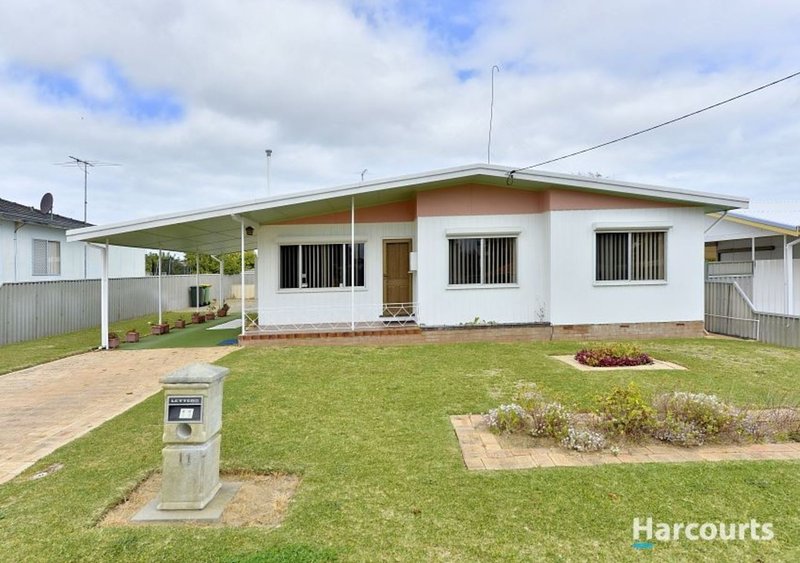 11 Goomarl Street, Dudley Park WA 6210