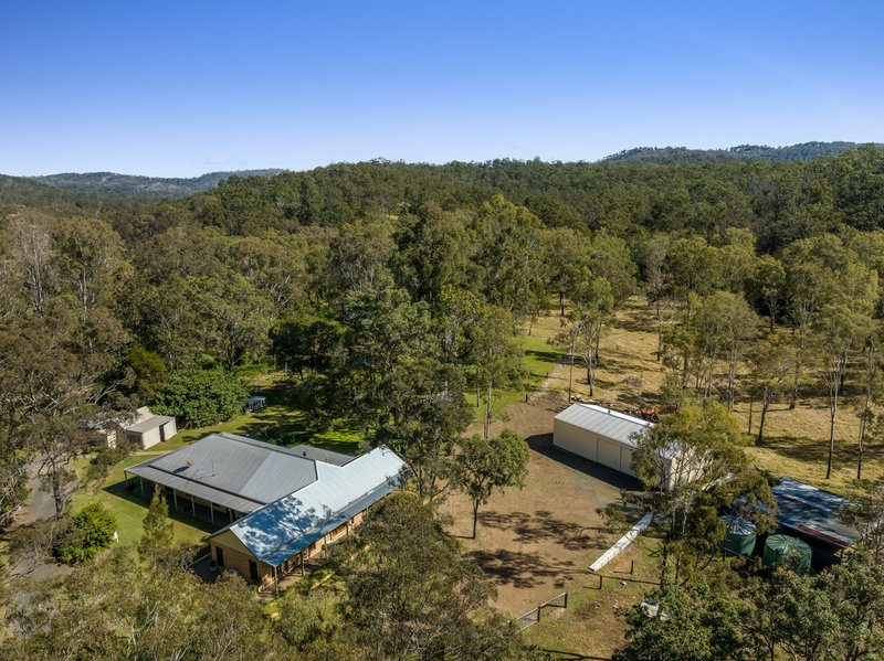 11 Gosper Road, Murphys Creek QLD 4352