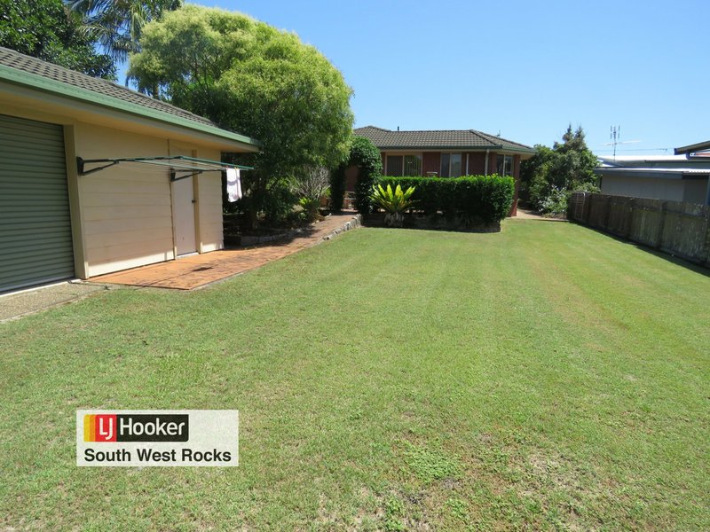 Photo - 11 Gothic Street, South West Rocks NSW 2431 - Image 18