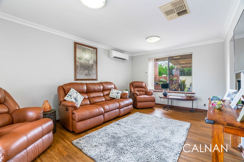 Photo - 11 Gracechurch Crescent, Leeming WA 6149 - Image 5