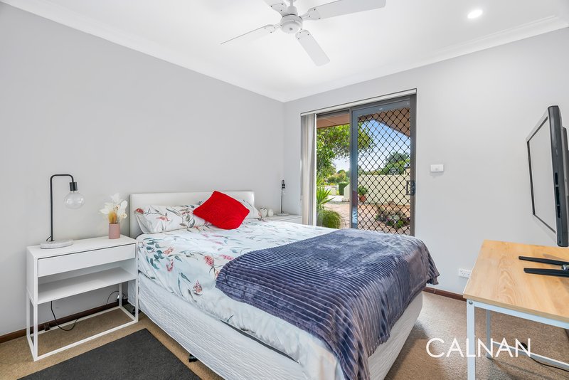 Photo - 11 Gracechurch Crescent, Leeming WA 6149 - Image 20