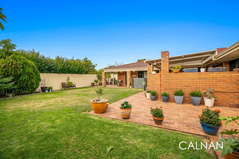 Photo - 11 Gracechurch Crescent, Leeming WA 6149 - Image 25