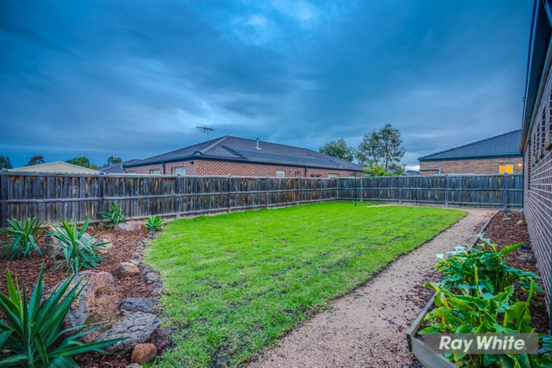 Photo - 11 Grand Place, Tarneit VIC 3029 - Image 20