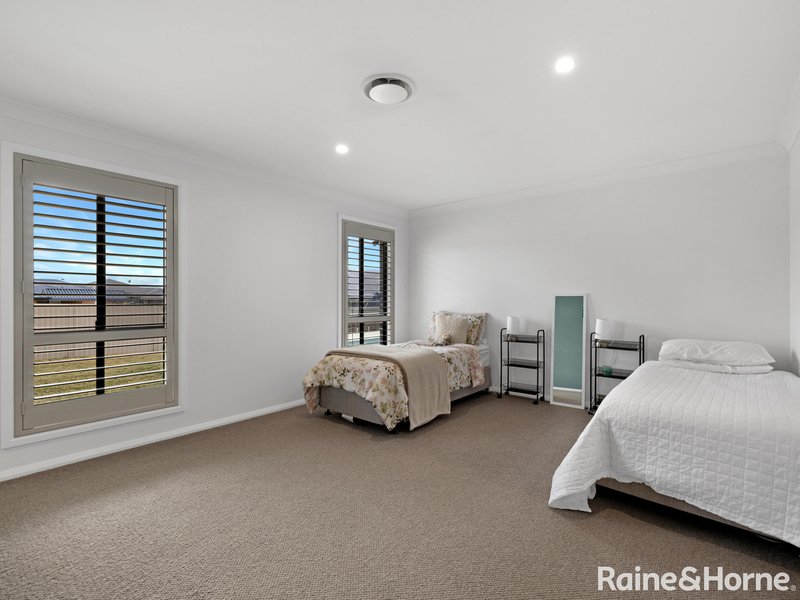 Photo - 11 Granite Rise, Kelso NSW 2795 - Image 7