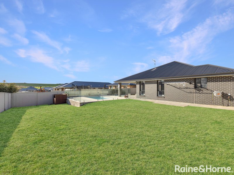 Photo - 11 Granite Rise, Kelso NSW 2795 - Image 15