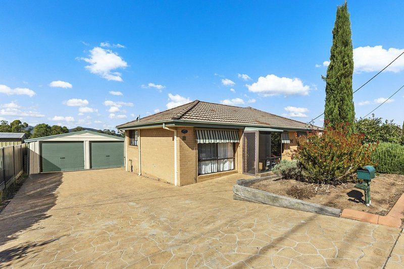 Photo - 11 Grant Parade, Goulburn NSW 2580 - Image 1