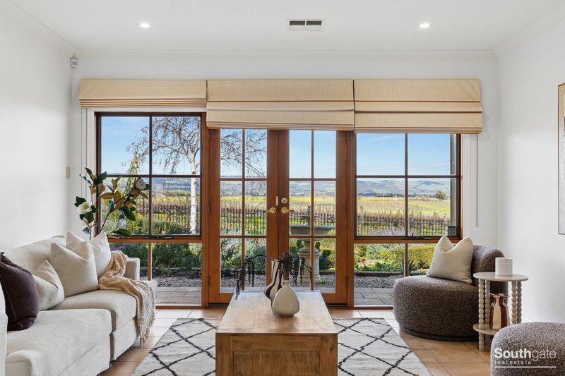Photo - 11 Grapevine Lane, Mclaren Vale SA 5171 - Image 4