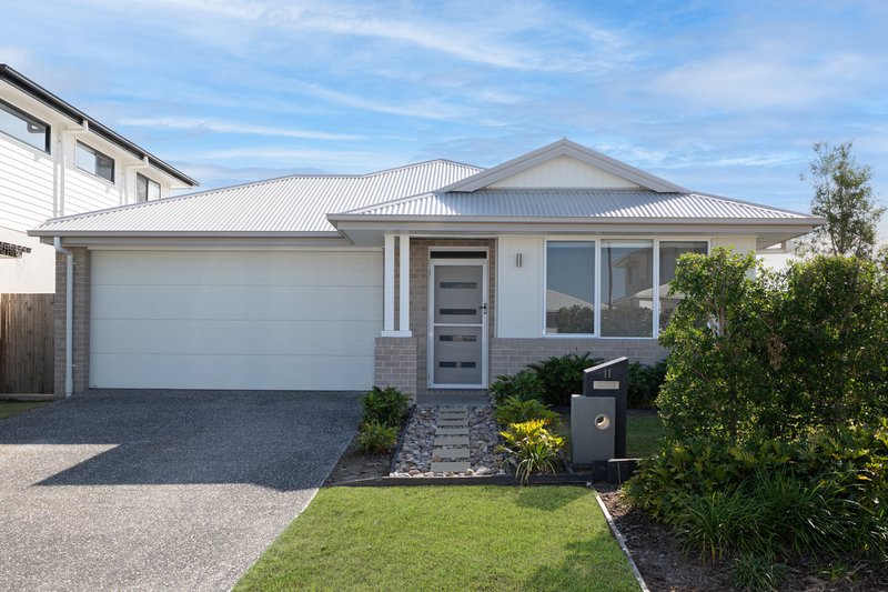 Photo - 11 Grassy Street, Banya QLD 4551 - Image 2