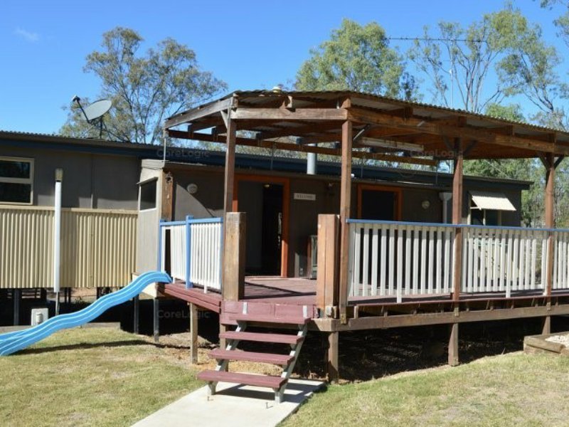 Photo - 11 Grebe Court, Laidley Heights QLD 4341 - Image 7