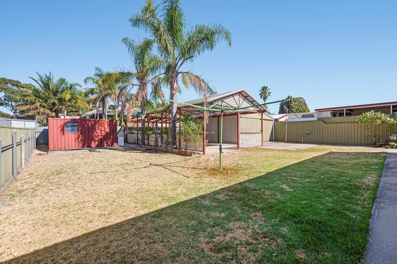 Photo - 11 Greenbank Grove, Hackham West SA 5163 - Image 18