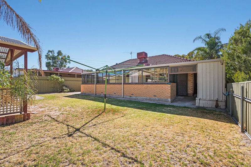 Photo - 11 Greenbank Grove, Hackham West SA 5163 - Image 19