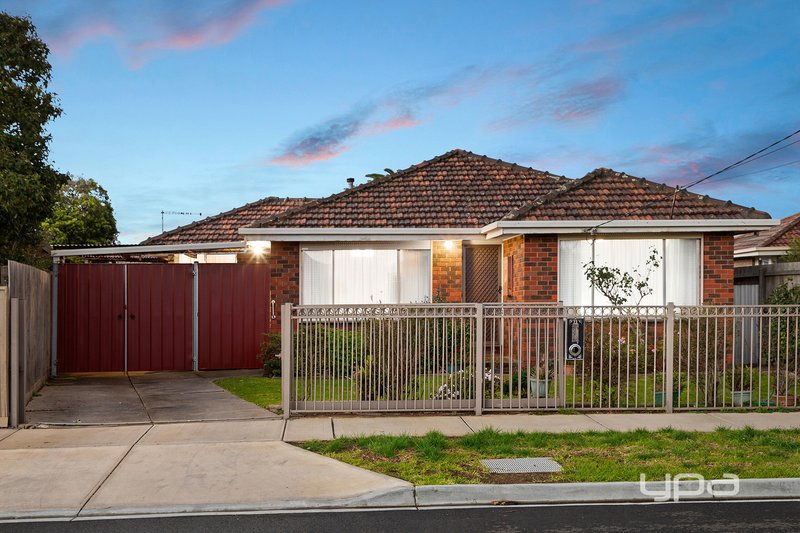 Photo - 11 Gumtree Close, St Albans VIC 3021 - Image 1