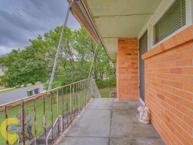 Photo - 11 Guntur Street, Stafford QLD 4053 - Image 5