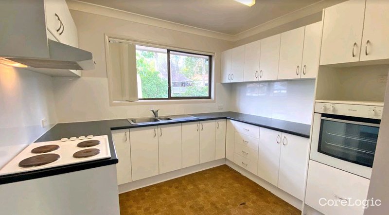 Photo - 11 Gwydir Street, Riverhills QLD 4074 - Image 2