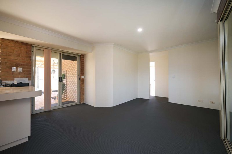 Photo - 11 Hakata Place, Merriwa WA 6030 - Image 12