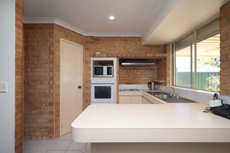 Photo - 11 Hakata Place, Merriwa WA 6030 - Image 19