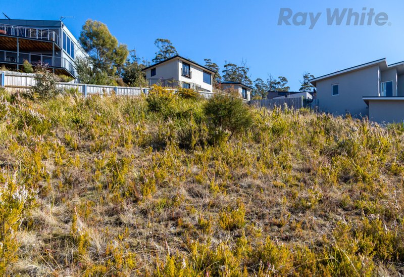 Photo - 11 Hakea Drive, Tolmans Hill TAS 7007 - Image 16