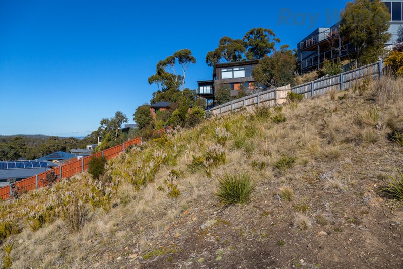 Photo - 11 Hakea Drive, Tolmans Hill TAS 7007 - Image 17