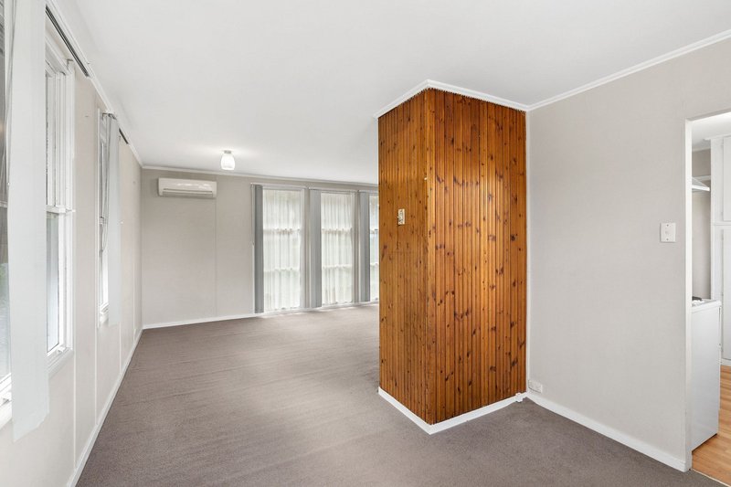 Photo - 11 Hakea Street, O'Connor ACT 2602 - Image 6