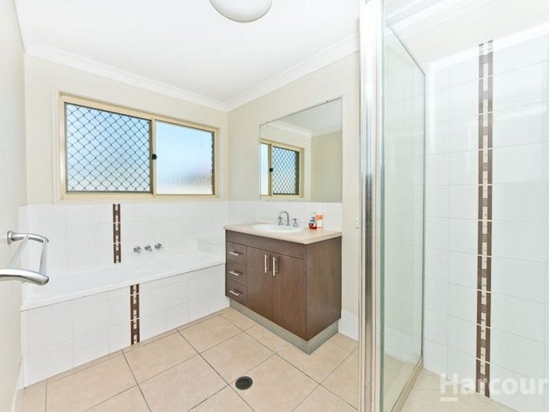 Photo - 11 Halifax Court, Bray Park QLD 4500 - Image 9