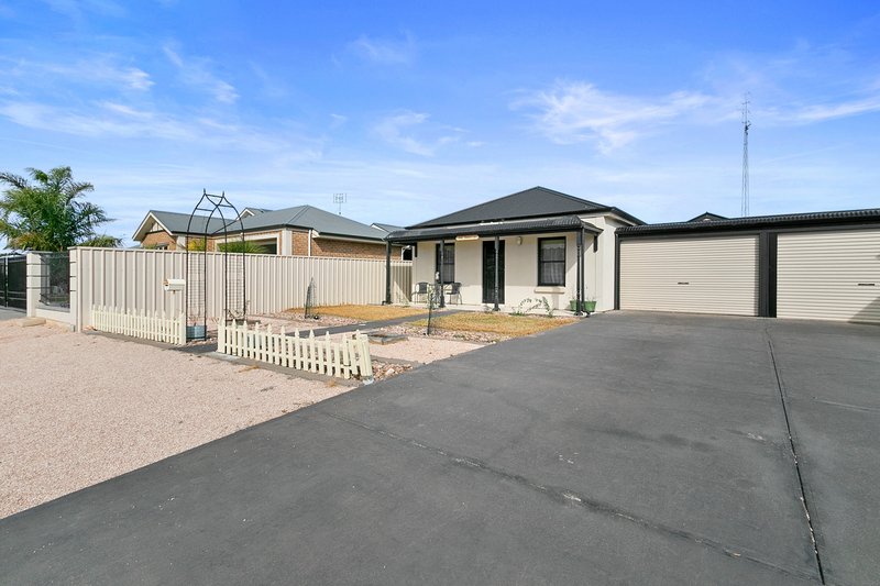 Photo - 11 Hall Way, Moonta Bay SA 5558 - Image 16