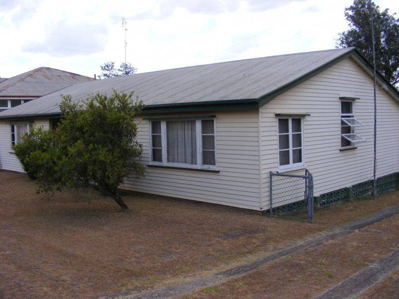 Photo - 11 Haly Street, Wondai QLD 4606 - Image 15