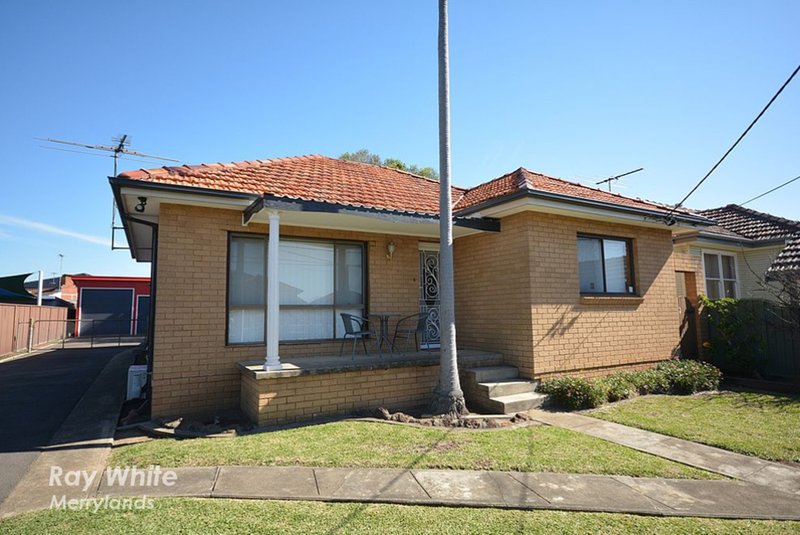 Photo - 11 Hampden Road, South Wentworthville NSW 2145 - Image 2