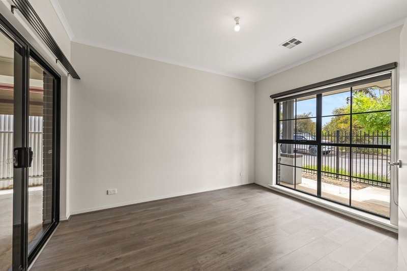 Photo - 11 Hardy Street, Rosewater SA 5013 - Image 7